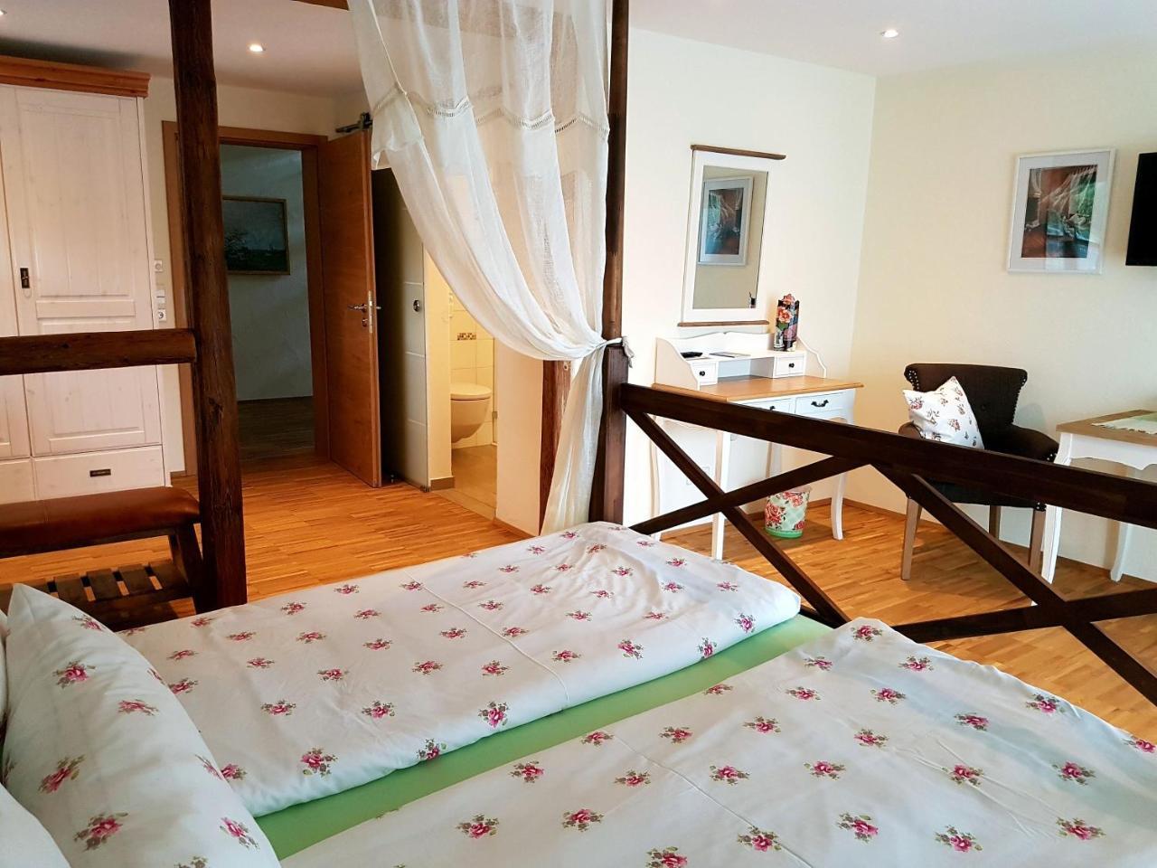Landgut Apfelrose Hotel Friedrichshafen Bagian luar foto